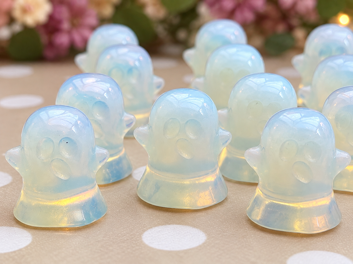 Mini Opalite Ghost - 2cm